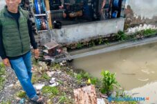 Saluran Drainase Terpendam Endapan, Warga Sidokare Khawatirkan Ancaman Banjir Berulang