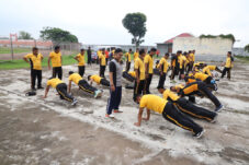 Jaga Fisik Tetap Prima, Seluruh Personel Polres Magetan Ikuti TKJ Semester I 2026