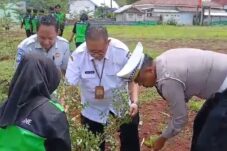 a15cfddf 9f13 4404 a52d 4e38b274fb75