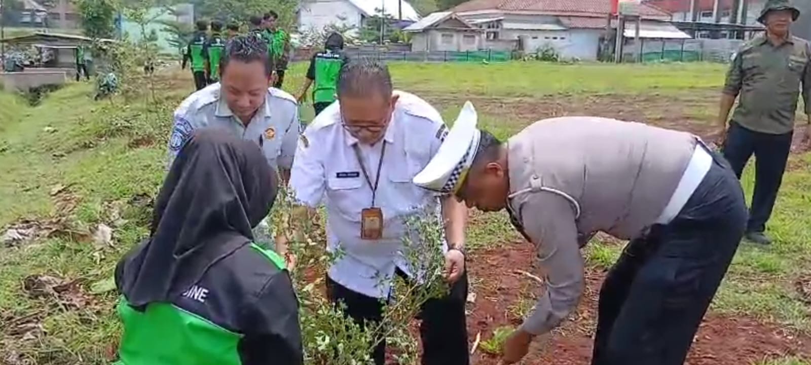 a15cfddf 9f13 4404 a52d 4e38b274fb75