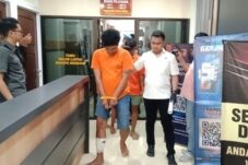 b9964829 7399 45b8 9fe4 c03da2903627