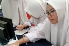 Udara Jombang Tercemar Mikroplastik, Berpotensi Ganggu Hormon Reproduksi hingga Diabetes