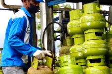 Imlek dan Ramadan, Pertamina Tambah 1 Juta Lebih Tabung LPG 3 Kg di Jatim 13 Imlek dan Ramadan, Pertamina Tambah 1 Juta Lebih Tabung LPG 3 Kg di Jatim