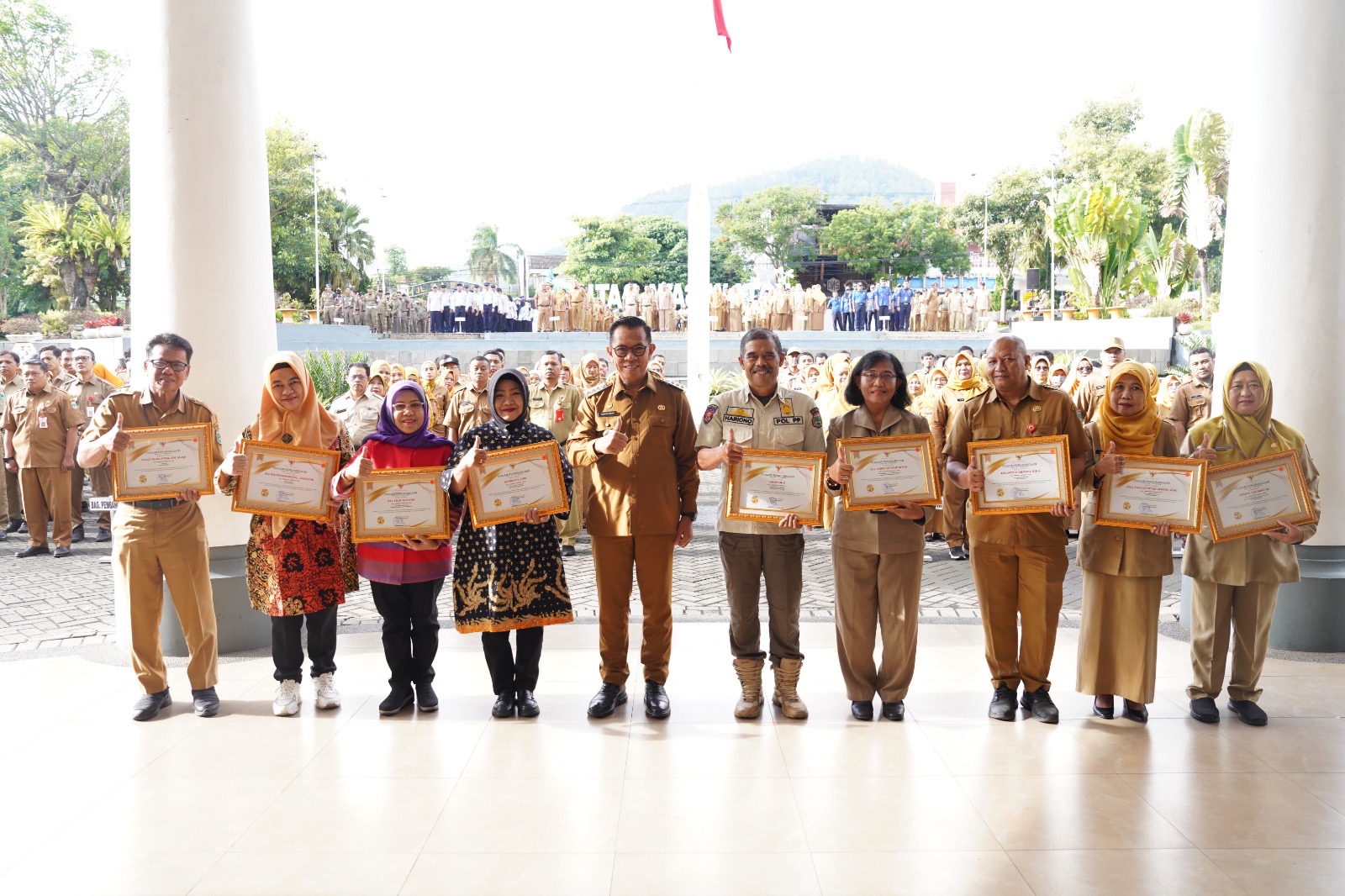 Nurochman Apresiasi ASN Purna Tugas, Dedikasi Puluhan Tahun Dinilai Jadi Fondasi Pelayanan Publik Kota Batu 8 59e63123 43ce 437c b083 faf22be70eeb