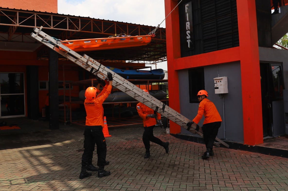 Basarnas Surabaya Tingkatkan Kesiapsiagaan Hadapi Cuaca Ekstrem dan Risiko Kecelakaan Laut di Jatim
