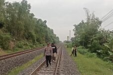 Vertigo Tak Kunjung Sembuh, Kakek di Ngawi Tabrakkan Diri ke Kereta Api