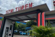 Sengketa Dualisme Yayasan SMK Turen Berlanjut, Gugatan Bergulir di PN Kepanjen 7 Sengketa Dualisme Yayasan SMK Turen Berlanjut, Gugatan Bergulir di PN Kepanjen