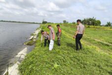 Tiga Bocah Tewas Tenggelam di Waduk Menongo Lamongan, Satu Selamat 3 Tiga Bocah Tewas Tenggelam di Waduk Menongo Lamongan, Satu Selamat