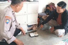 Polres Lamongan Ungkap Kasus Pencurian Emas, Pelaku Jual Hasil Curian Lewat Media Sosial 5 Polres Lamongan Ungkap Kasus Pencurian Emas, Pelaku Jual Hasil Curian Lewat Media Sosial