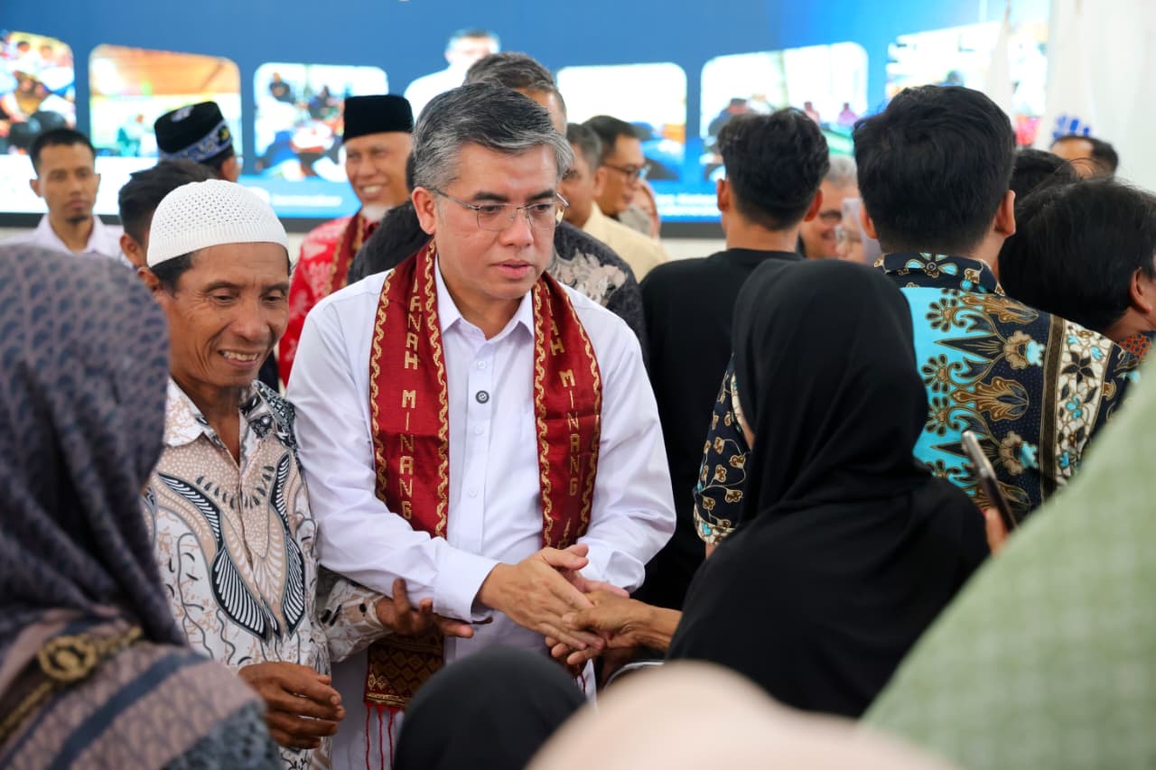 Kemnaker Kucurkan Rp30,3 Miliar untuk Pulihkan Ekonomi Sumbar Pasca Terdampak Bencana