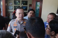 Terduga Pelaku Pembunuhan Remaja di Jabung Ditangkap Polisi 18 Terduga Pelaku Pembunuhan Remaja di Jabung Ditangkap Polisi