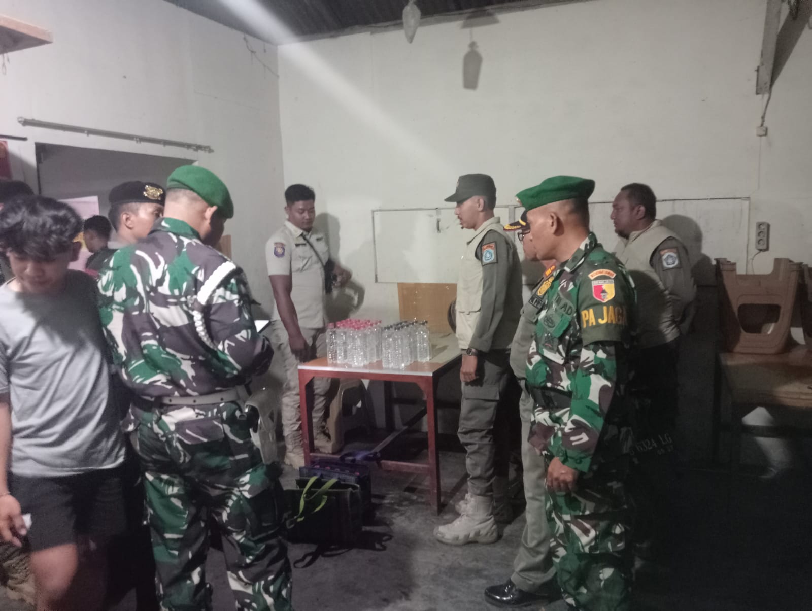 Ciptakan Situasi Kondusif Ramadan, Kodim 0812/Lamongan Gelar Operasi Miras