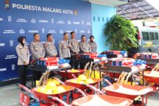 b1ed0927 63d7 46de 884b 5681445d7650