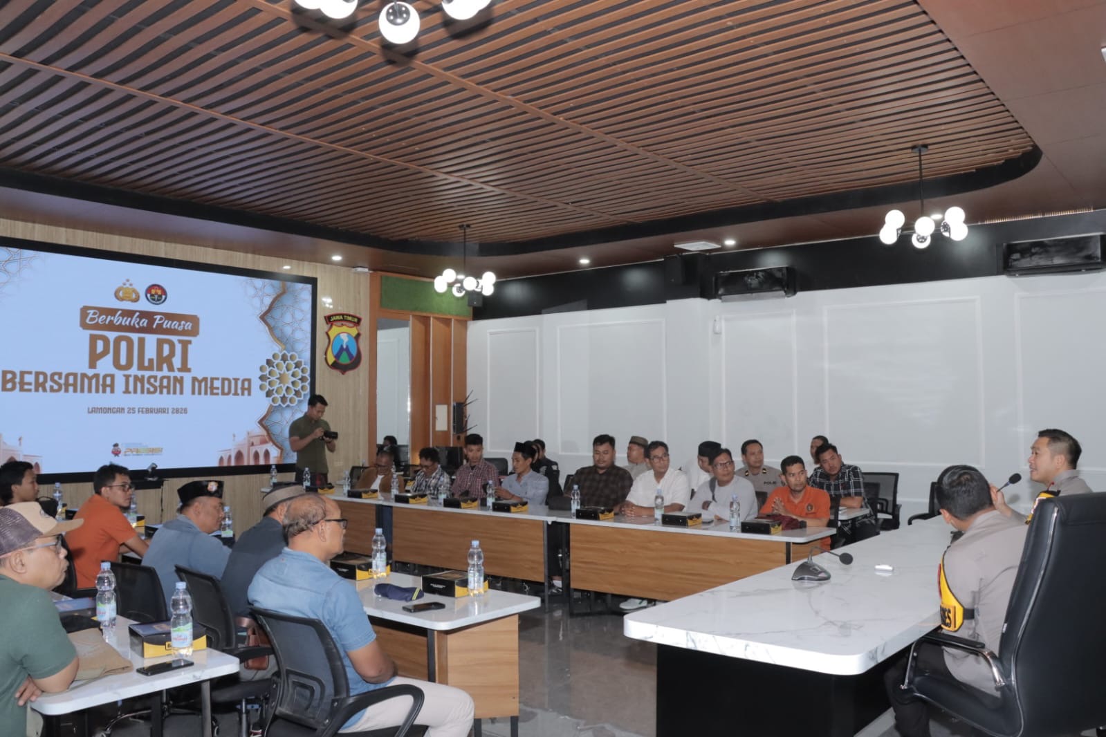 Kapolres Lamongan Buka Puasa Bersama Insan Media, Perkuat Sinergi dan Komitmen Bangun Informasi Positif