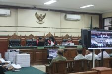 Tiga Mantan Kepala Dinas Perkim CKTR Sidoarjo Dituntut 6 Tahun Penjara 17 Tiga Mantan Kepala Dinas Perkim CKTR Sidoarjo Dituntut 6 Tahun Penjara