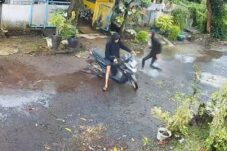 Lapas Kelas I Surabaya Gagalkan Penyelundupan Sabu dan Ponsel dengan Modus Lempar Tembok