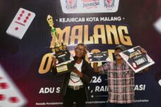 Tampil Perkasa di Gajayana, Tim NKDC Sabet Juara Turnamen Orado Kota Malang 6 Tampil Perkasa di Gajayana, Tim NKDC Sabet Juara Turnamen Orado Kota Malang