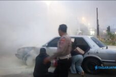 Polres Ngawi Sigap Padamkan Mobil Terbakar di Rest Area Km 575B Tol Ngawi-Solo 12 Polres Ngawi Sigap Padamkan Mobil Terbakar di Rest Area Km 575B Tol Ngawi-Solo