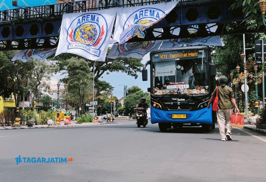 Bus Trans Jatim Koridor Malang Raya Gratis Dua Hari Saat Lebaran 13 Bus Trans Jatim Koridor Malang Raya Gratis Dua Hari Saat Lebaran