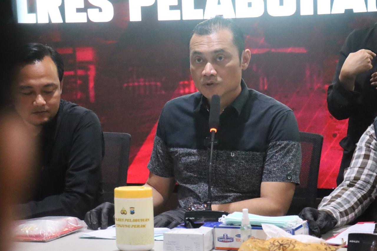 Polres Pelabuhan Tanjung Perak Ringkus Pemuda Pengedar Sabu Jaringan Bangkalan