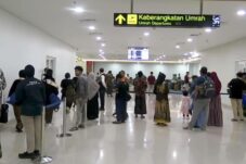 Meski Ada Imbauan Kemenag, Sejumlah PPIU Tetap Berangkatkan Jemaah Umrah ke Arab Saudi 16 Meski Ada Imbauan Kemenag, Sejumlah PPIU Tetap Berangkatkan Jemaah Umrah ke Arab Saudi