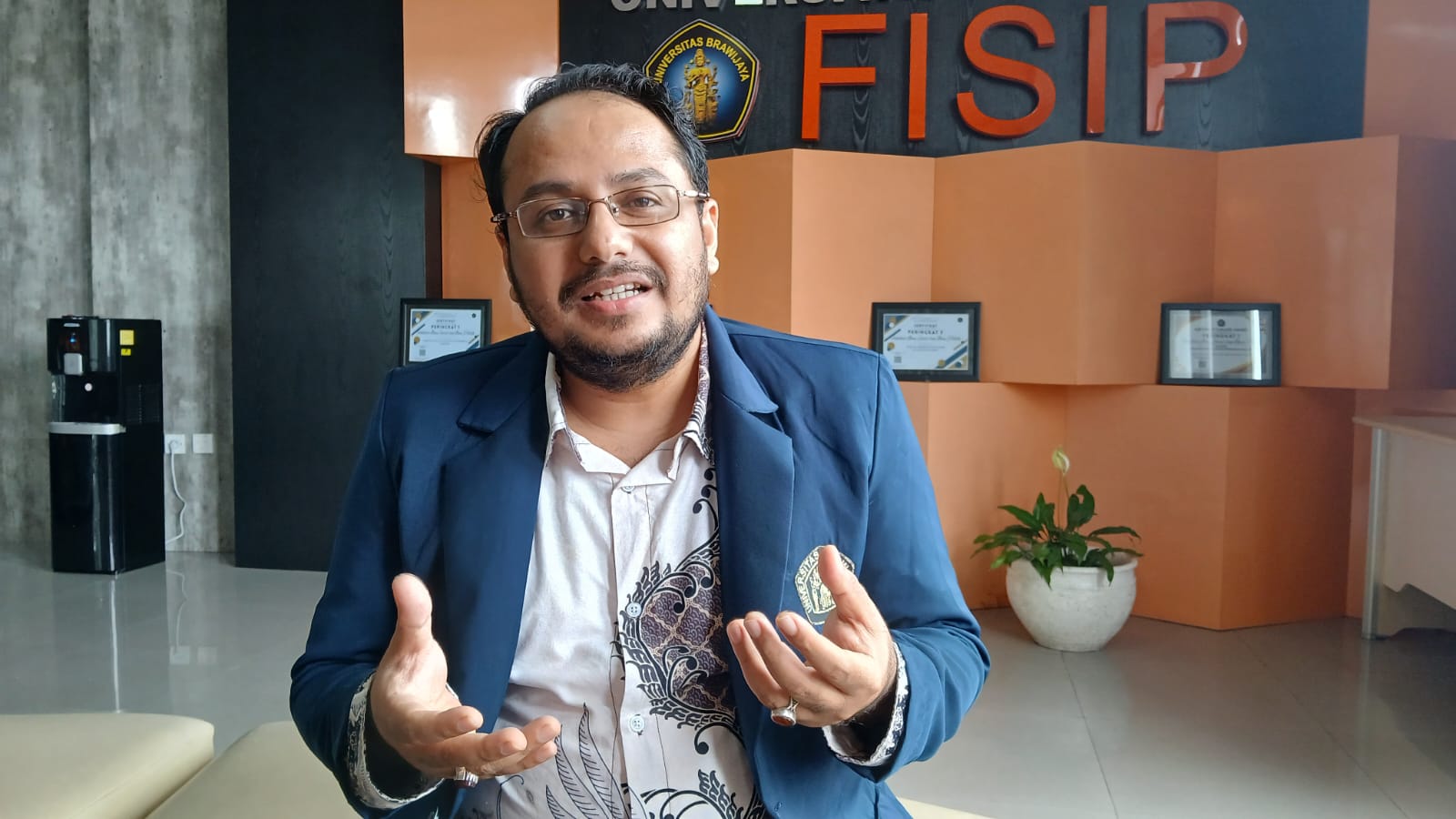 Akademisi UB Sebut RI Tidak Diuntungkan Gabung Board of Peace 14 Akademisi UB Sebut RI Tidak Diuntungkan Gabung Board of Peace