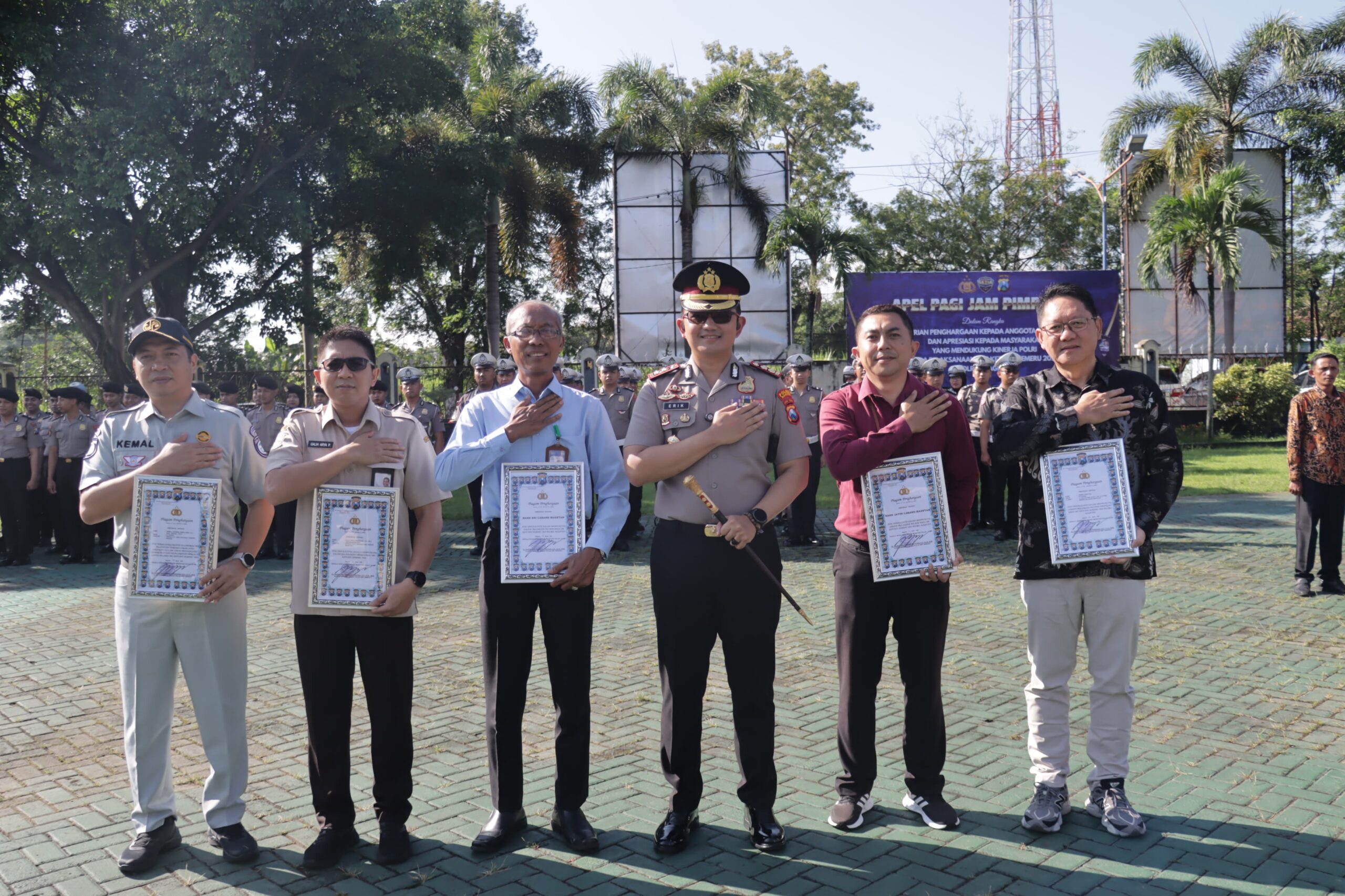 Polres Magetan Ganjar Penghargaan bagi Personel dan Masyarakat dalam Operasi Ketupat 2026