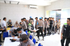 Cegah Penyalahgunaan Narkoba, Polres Ngawi Gelar Tes Urine Kepada Anggota 13 Cegah Penyalahgunaan Narkoba, Polres Ngawi Gelar Tes Urine Kepada Anggota