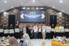 Pererat Kerukunan, Forkopimda Magetan Gelar Buka Puasa Bersama 18 Pimpinan Perguruan Silat 4 Pererat Kerukunan, Forkopimda Magetan Gelar Buka Puasa Bersama 18 Pimpinan Perguruan Silat