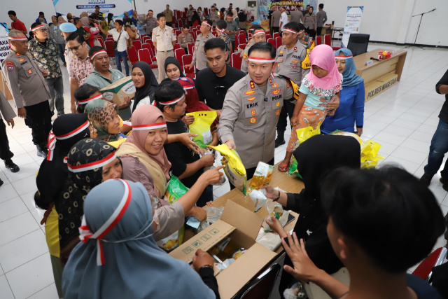 Polres Magetan Gelar Gerakan Pangan Murah Untuk Masyarakat Dengan Harga Terjangkau