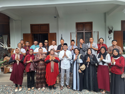 Halal Bihalal PDIP Magetan di Rumah Kanang di Ngawi, Bahas Krisis BBM dan Tekanan Ekonomi