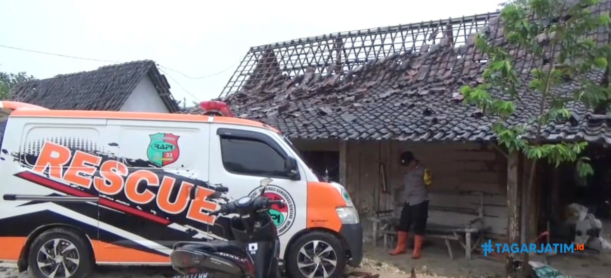 45 Rumah Warga di Ngawi Rusak Diterjang Puting Beliung