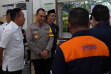 Forkopimda Kota Malang Cek Pos Ops Ketupat dan Masjid Jelang Idul Fitri 12 Forkopimda Kota Malang Cek Pos Ops Ketupat dan Masjid Jelang Idul Fitri