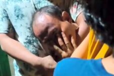 Remaja Main Bola Gagalkan Pembobolan Konter HP di Krian, Satu Pelaku Diamankan 16 Remaja Main Bola Gagalkan Pembobolan Konter HP di Krian, Satu Pelaku Diamankan