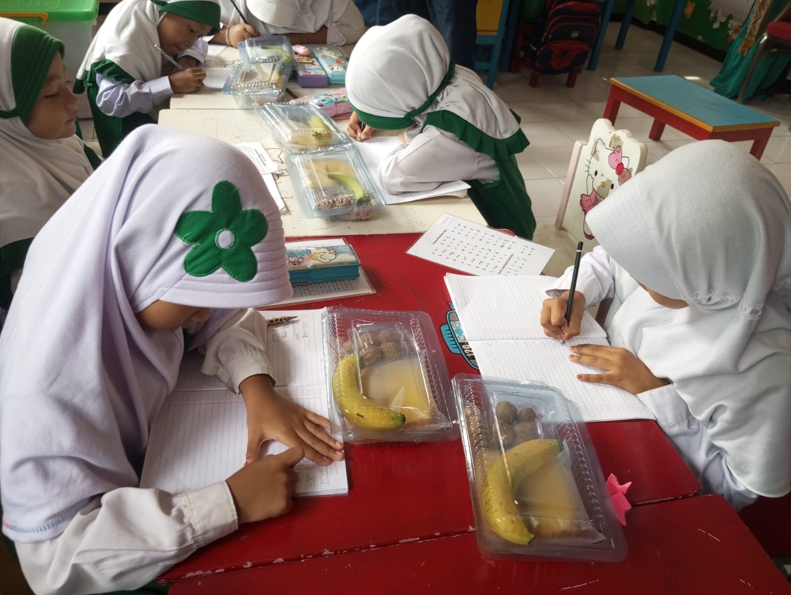 SPPG Tambakrejo 6 Jombang Tekankan Standar Pemenuhan Gizi Melalui Quality Control