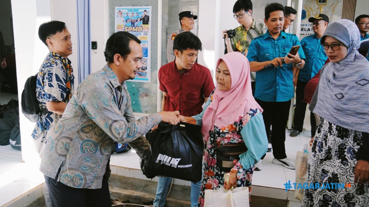 PT PAL Salurkan 840 Paket Sembako untuk Warga Lamongan