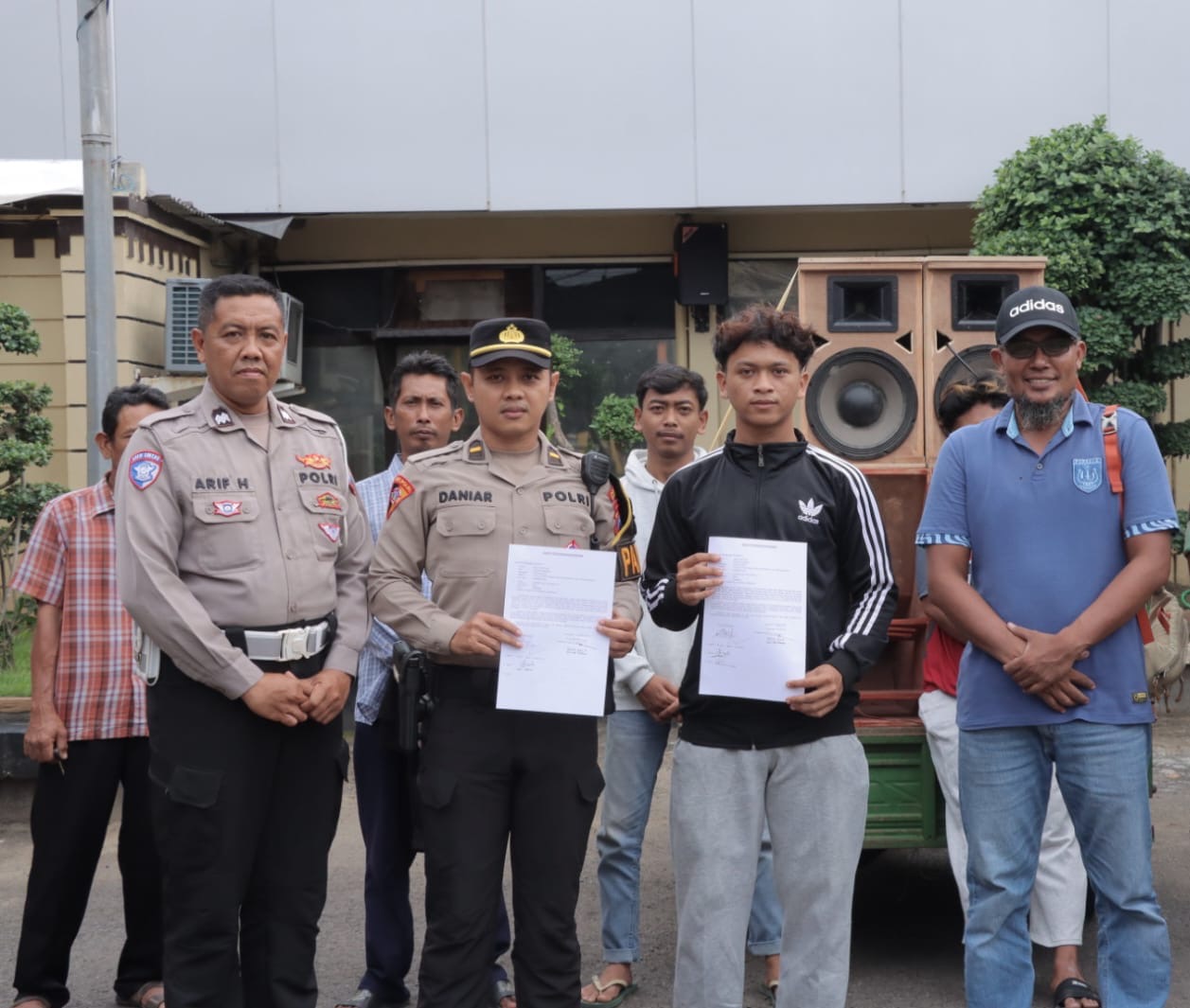 Patroli Sahur Berujung Diamankan, Polisi Tegas Demi Kondusifitas Lamongan