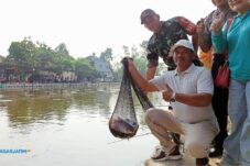 Anggaran Desa Bringinbendo Dipangkas dari Rp 1,2 Miliar Jadi Rp 370 Juta, Pemdes Genjot BUMDes 19 Anggaran Desa Bringinbendo Dipangkas dari Rp 1,2 Miliar Jadi Rp 370 Juta, Pemdes Genjot BUMDes