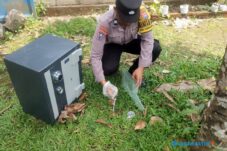 Polisi Tangkap 3 Pelaku Pembobolan SMPN 1 Pakisaji, Berkat Rekaman CCTV 2 Polisi Tangkap 3 Pelaku Pembobolan SMPN 1 Pakisaji, Berkat Rekaman CCTV