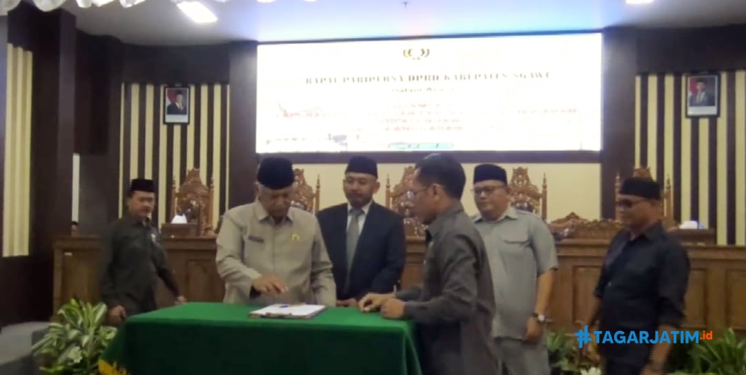 DPRD Ngawi Gelar Rapat Paripurna Penyampaian LKPJ Bupati Tahun Anggaran 2025 3 DPRD Ngawi Gelar Rapat Paripurna Penyampaian LKPJ Bupati Tahun Anggaran 2025