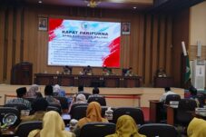 Enam Fraksi DPRD Kabupaten Malang Sampaikan Pandangan Umum Tiga Raperda 3 Enam Fraksi DPRD Kabupaten Malang Sampaikan Pandangan Umum Tiga Raperda