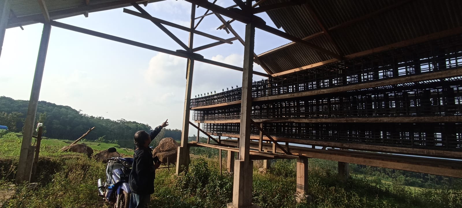 Proyek Kandang Ayam Mangkrak, Warga Girimulyo Desak Polres Ngawi Turun Tangan 19 Proyek Kandang Ayam Mangkrak, Warga Girimulyo Desak Polres Ngawi Turun Tangan