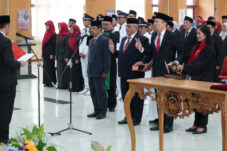 Walikota Blitar Mutasi 34 Pejabat di Lingkungan Pemkot 13 Walikota Blitar Mutasi 34 Pejabat di Lingkungan Pemkot