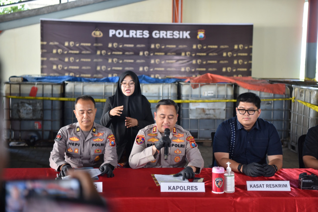 Polres Gresik Gerebek Gudang Penimbunan 17 Ribu Liter BBM Subsidi di Wilayah Pantura, Amankan Satu Pelaku