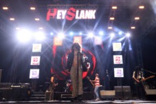 Tampil Enerjik, Slank Sukses Hibur Puluhan Ribu Penonton
