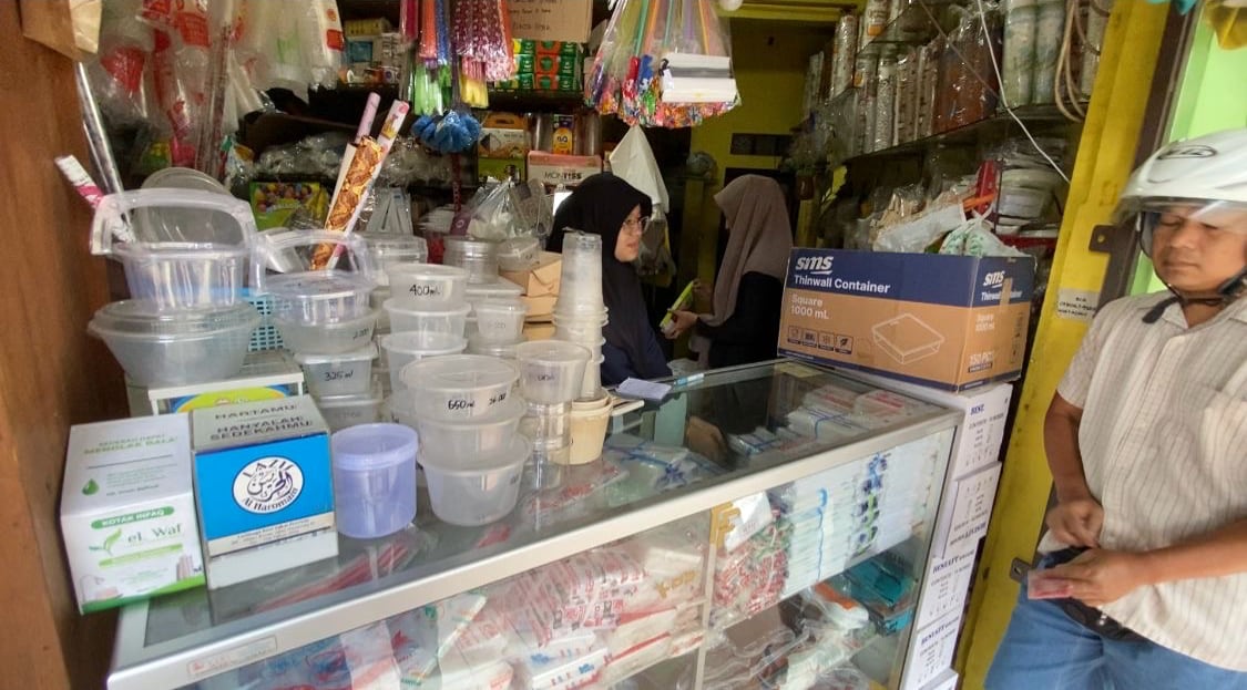 Harga Plastik di Kota Batu Tembus 100 Persen, Pedagang Menjerit