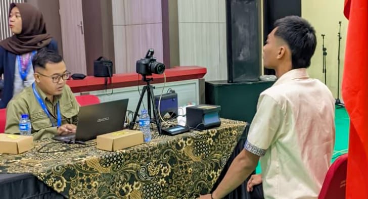 Penuhi Hak Administrasi, Puluhan Narapidana di Porong Jalani Perekaman Biometrik 3 Penuhi Hak Administrasi, Puluhan Narapidana di Porong Jalani Perekaman Biometrik