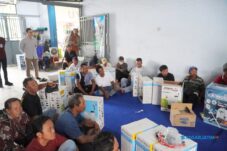 Belasan Kelompok Tani di Jombang Terima Bantuan Sprayer untuk Dukung Ketahanan Pangan 12 Belasan Kelompok Tani di Jombang Terima Bantuan Sprayer untuk Dukung Ketahanan Pangan