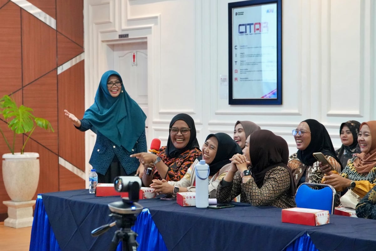 Perkuat Sinergi SDM dan Finansial, Pakar Unikama Bahas Investasi di KAI Daop 7 Madiun