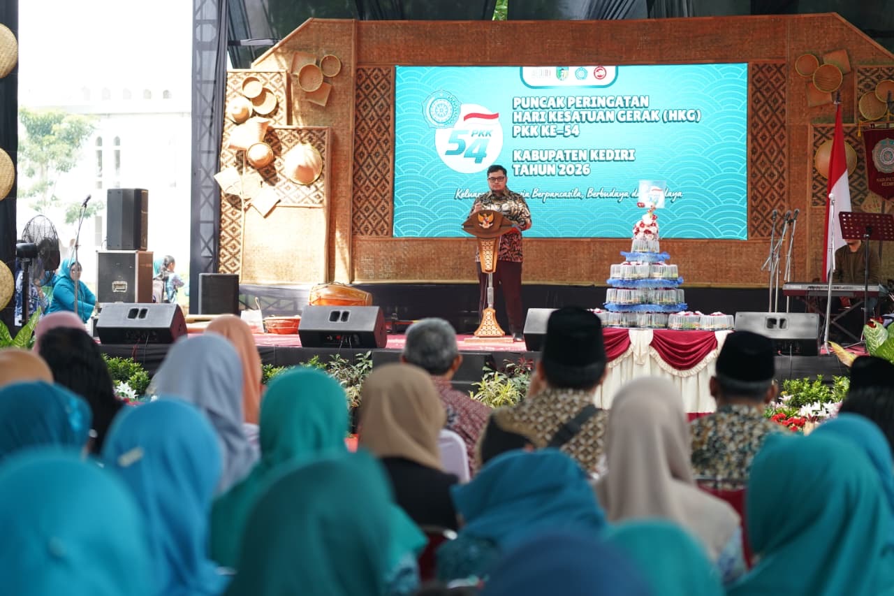Mas Dhito Minta PKK Fokus Dampingi Keluarga Desil 1-4 5 Mas Dhito Minta PKK Fokus Dampingi Keluarga Desil 1-4